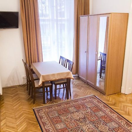 Authentic Budapest Apartment Quarto foto