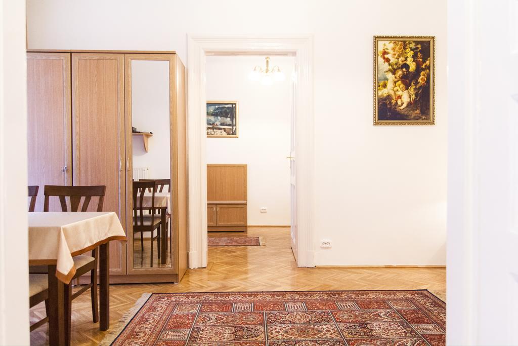 Authentic Budapest Apartment Quarto foto